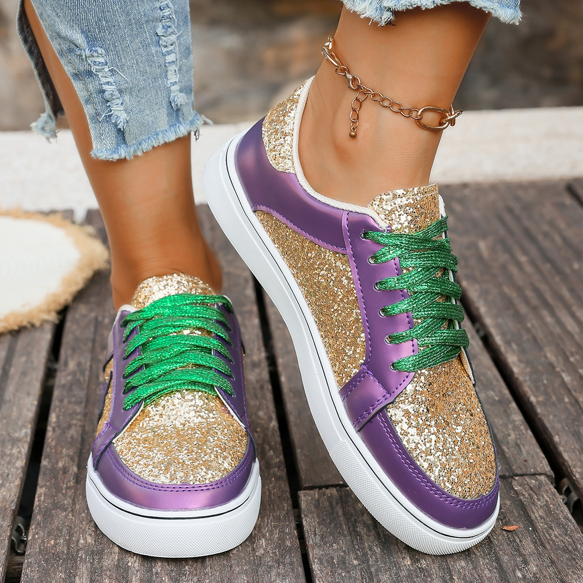Stylish Flat Chunky-sole Low-top Shoes With Sequins And Lace-up Design foto 2