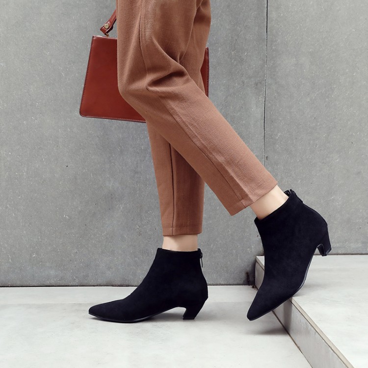 Large Size Mid Heel Pointed Ankle Boots Women foto 2