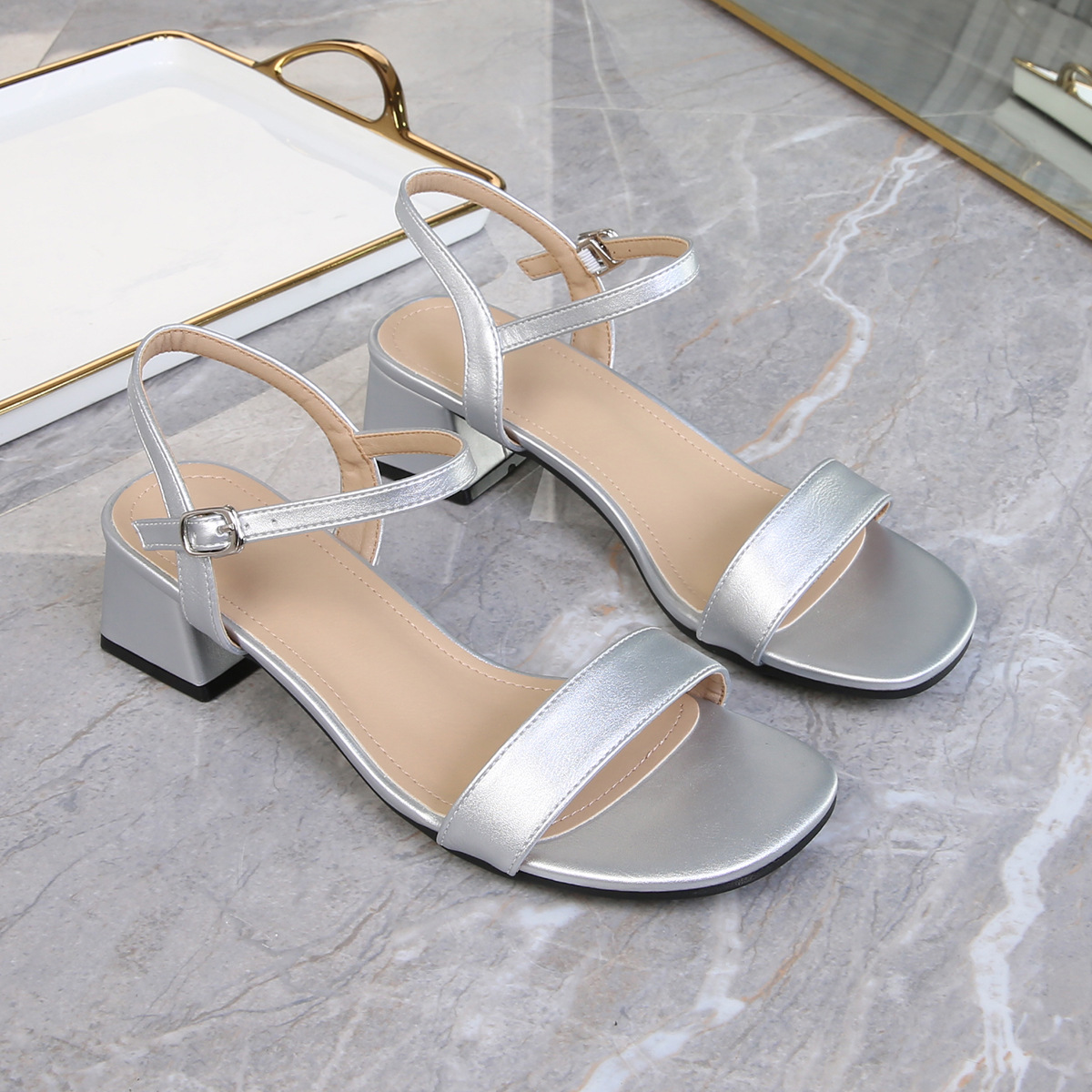 Plus-size Chunky-heel Strappy High-heeled Sandals foto 3
