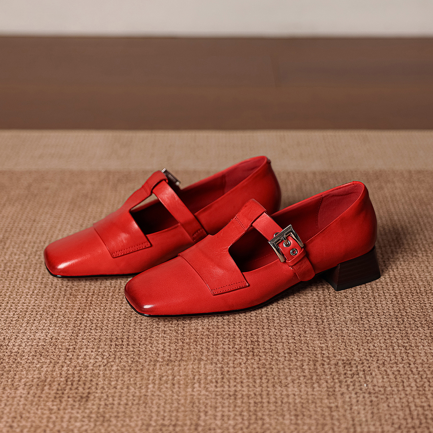 Women's Handmade Full-Grain Leather Mary Jane Shoes, Vintage Square Toe T-Strap Buckle Low Block Heel Pumps foto 5