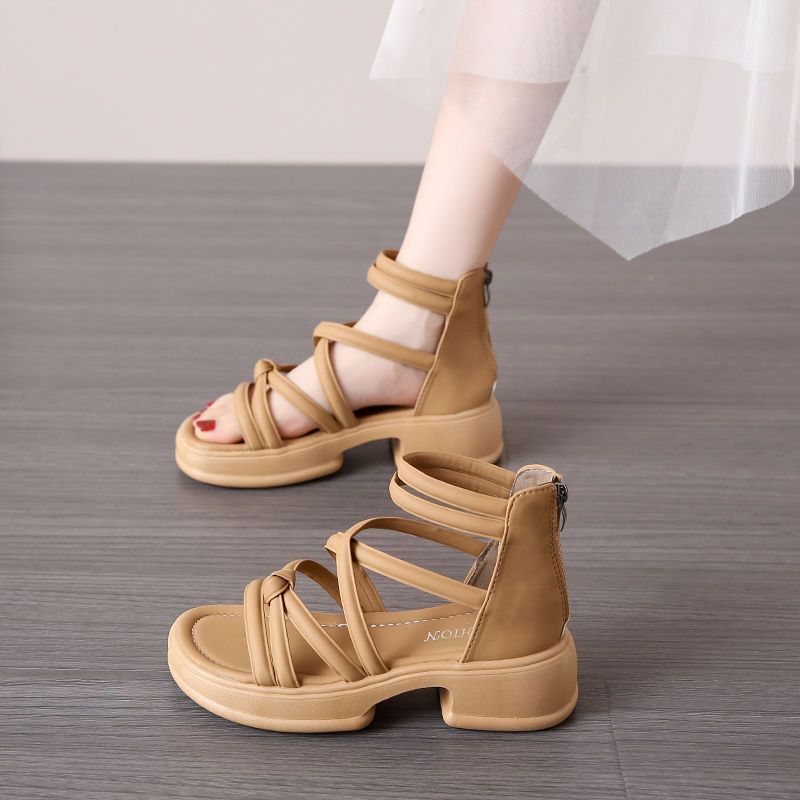 Women's Versatile Black Hollow-out Trendy Boots foto 3