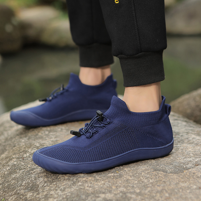 Outdoor Large Size Mid-calf Flying Woven Five-finger Wide Head Breathable Non-slip Men's Casual Pumps foto 2
