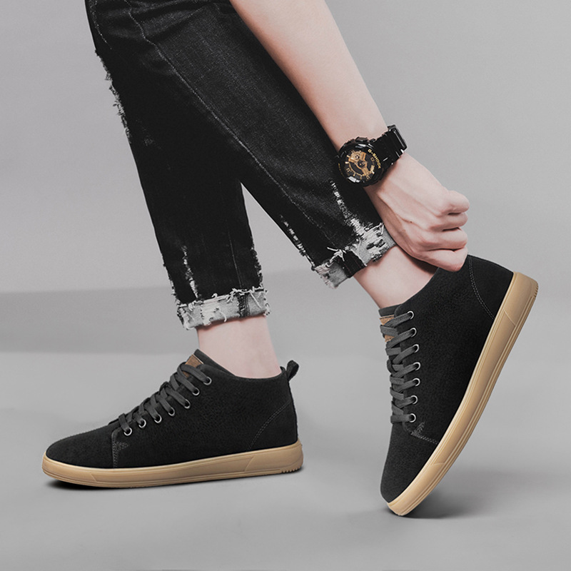 Mens Youth Matte Pigskin Casual Sneakers foto 2