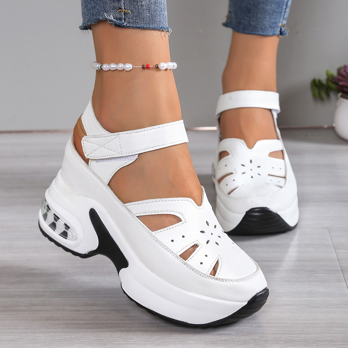 Women's Platform Thick Sole Hollow-out Sandals foto 2