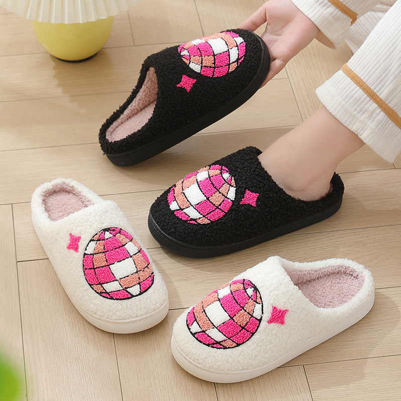 Comfortable Home Warm Cartoon Embroidered Balloon Cotton Slippers foto 2