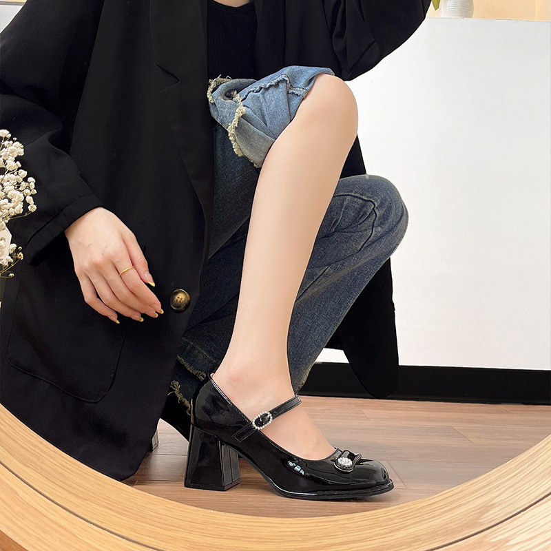 Women's Chunky Heel Round Toe Large Size Fat Feet Wide High Heels foto 5