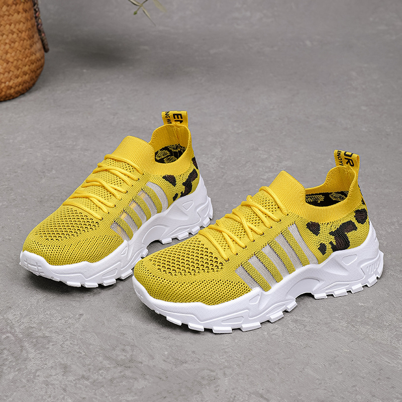 Fly-woven Non-slip Versatile Sports Shoes foto 3