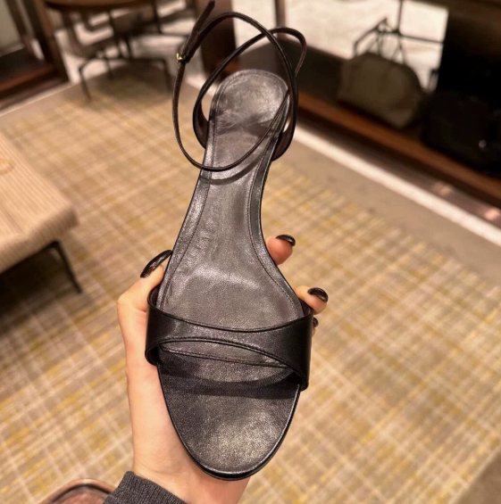 Kitten Heels With A Strappy Sandal Outerwear Stiletto Open-toe High-heeled Roman Sandals foto 5