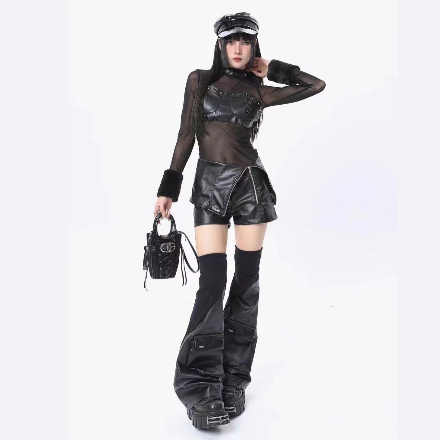 Niche Leather Sock Boots With Stitched 3D Pockets And A Functional foto 3