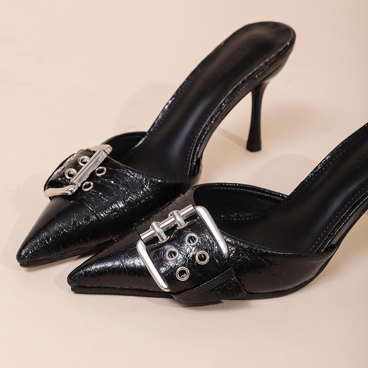 Women's Buckle Decoration Pointed Strap High Heels foto 2