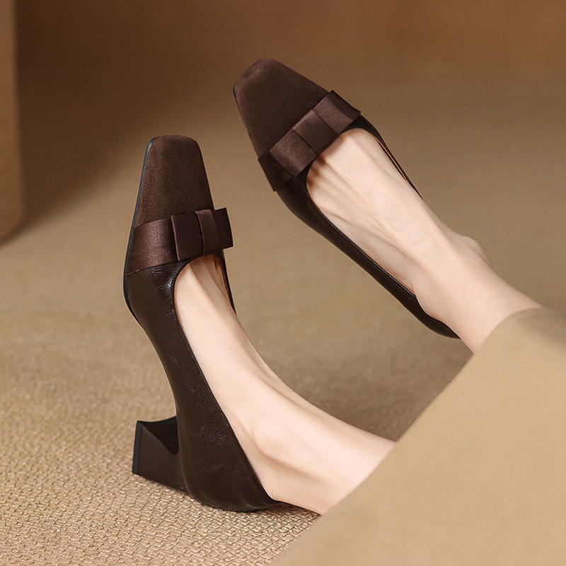 Retro Square Head Stitching Chunky Heel Pumps Women's Spring And Autumn New Bow Low-cut High Heels foto 3