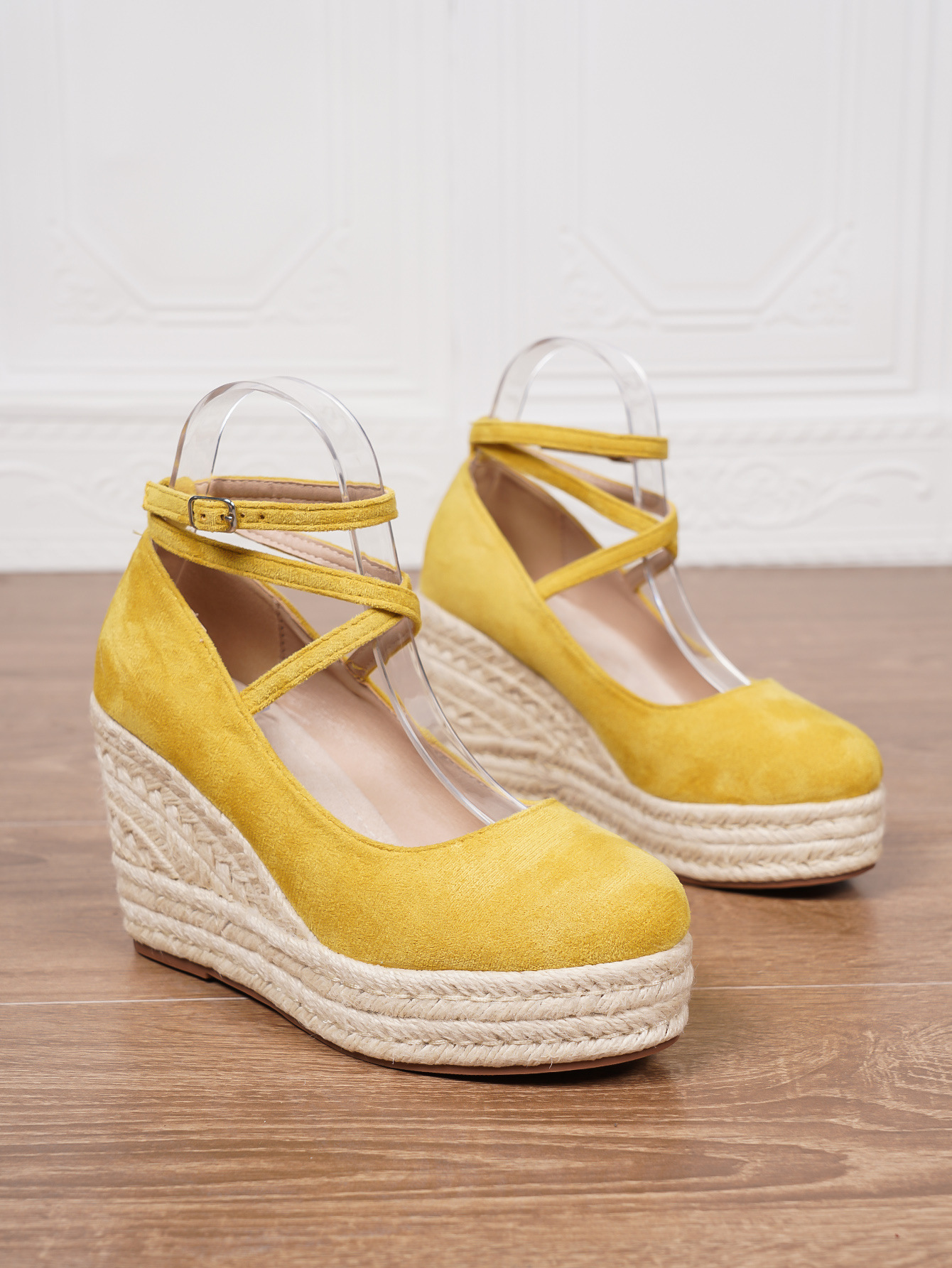 Solid Color Women's Ankle Strap Straw Woven Wedge Platform Shoes foto 2