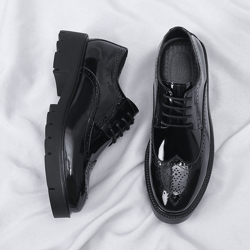 Casual Leather Shoes Men's British Style Carving Brogue foto 3