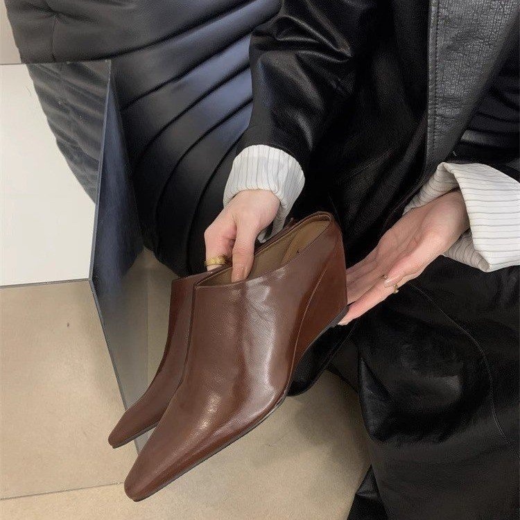 Wind Wedge Closed Toe Half Slippers For Women foto 3