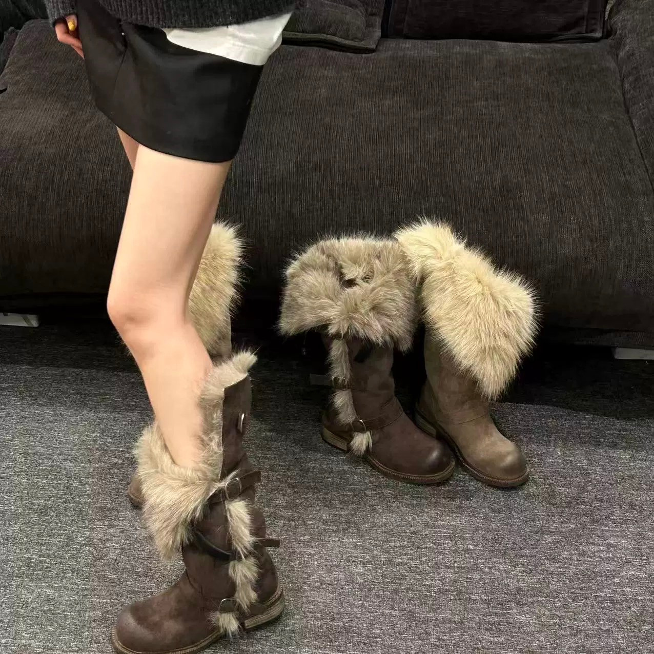New Winter Retro Chic All-Match Leather-Buckle High-Top Furry Snow Boots For Women foto 3