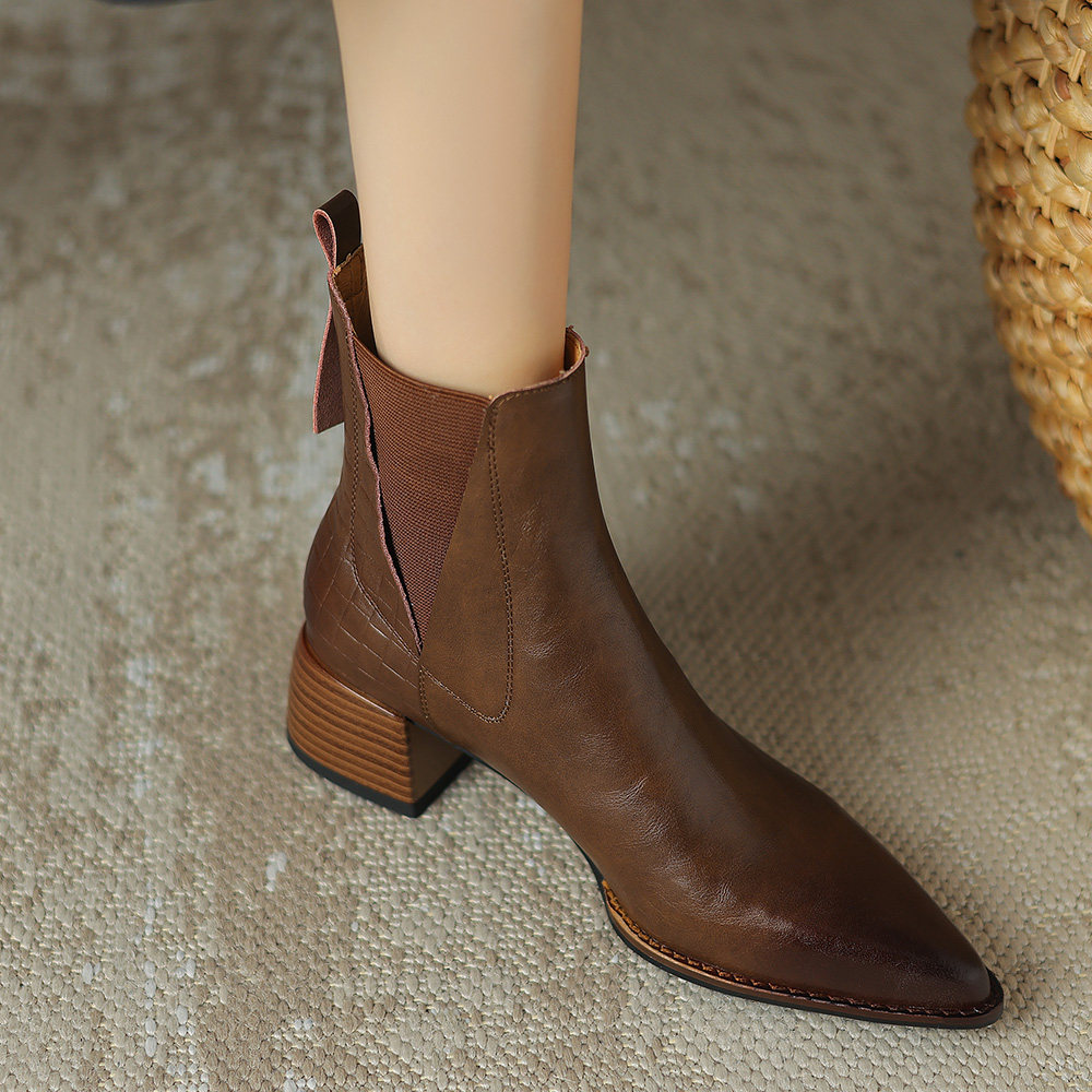 Womens Mid-heel Pointed-toe Martens Boots foto 5