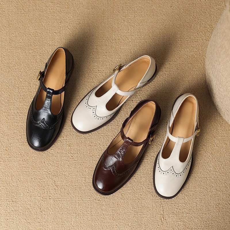 Vintage Brogue British Style Chunky Heel Pumps foto 4