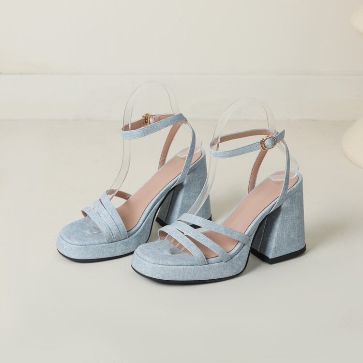 Denim-strapped Sandals With A Round Toe And Chunky Heel For Women foto 2