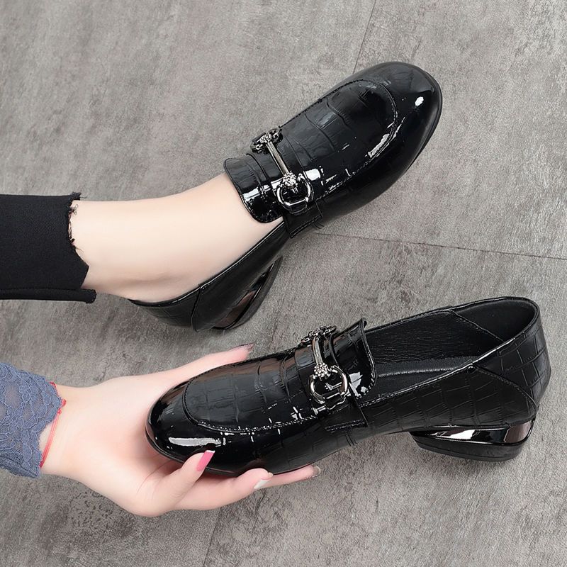 Soft Leather British Style Leather Shoes Shiny Leather Slip-on Two-way Shoes foto 5