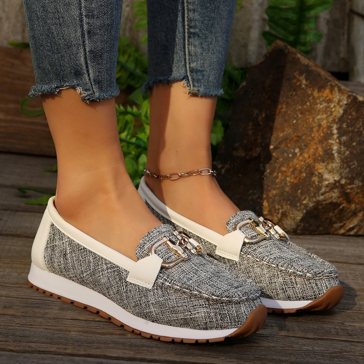 Spring New Arrival Plus-Size Chain-Buckle Slingback Womens Shoes foto 3