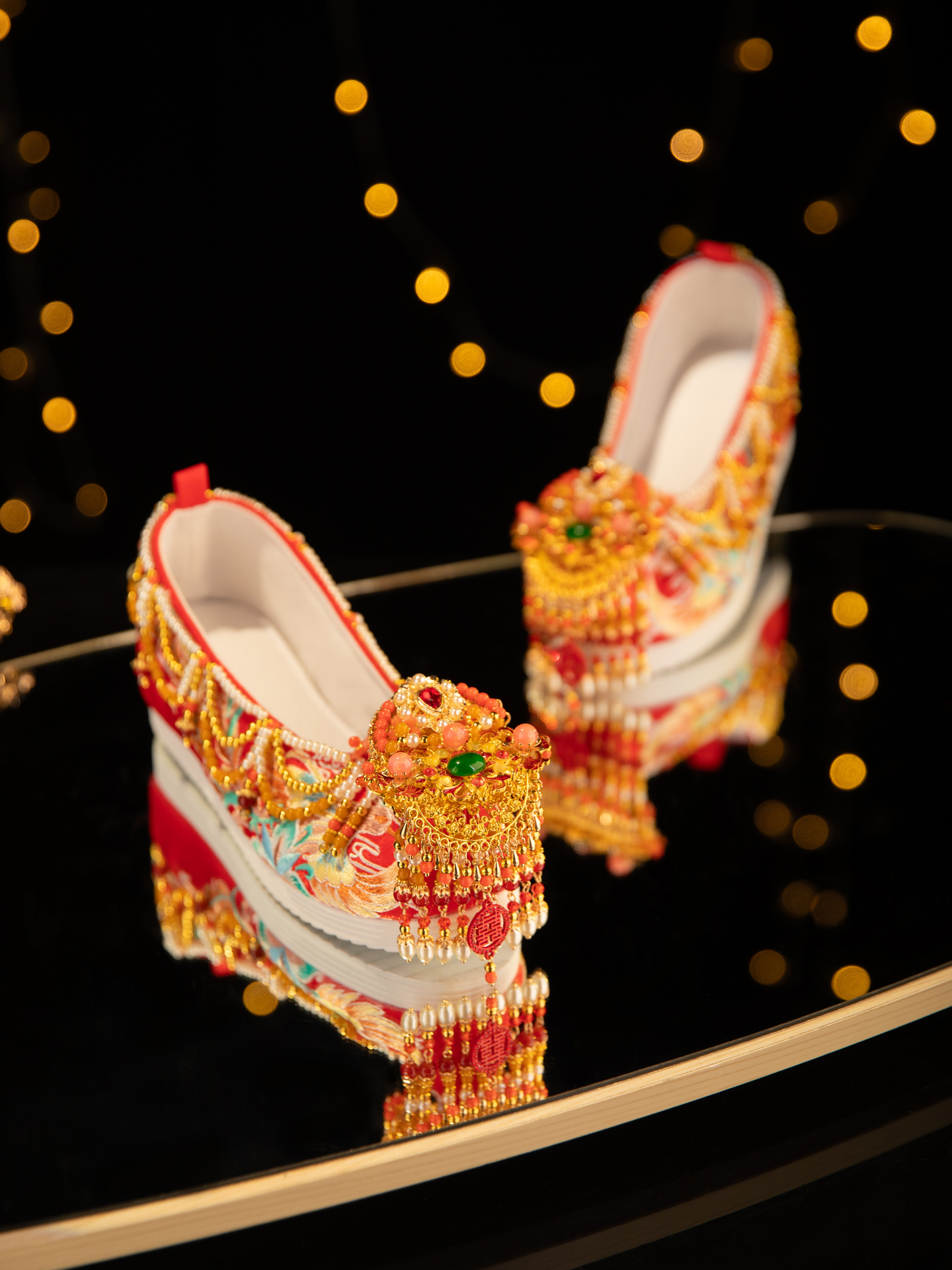 Handmade Original Chinese-Style Hanfu Wedding Shoes For Women, Red Heavywork Beaded Xiuhe Shoes With Hidden Heel, Traditional Chinese Wedding Shoes
