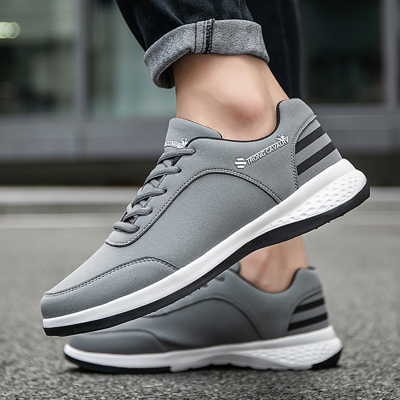 Casual Breathable Running Shoes Wear-resistant Sports Board foto 2