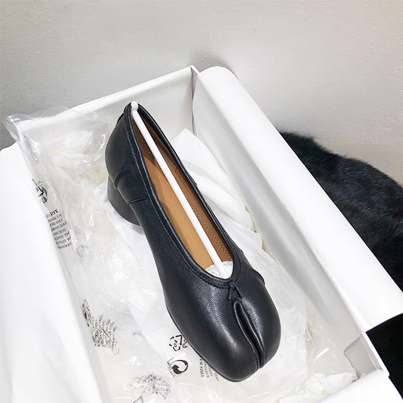 Pleated Split-toe Women's Retro Ballet Shoes foto 3