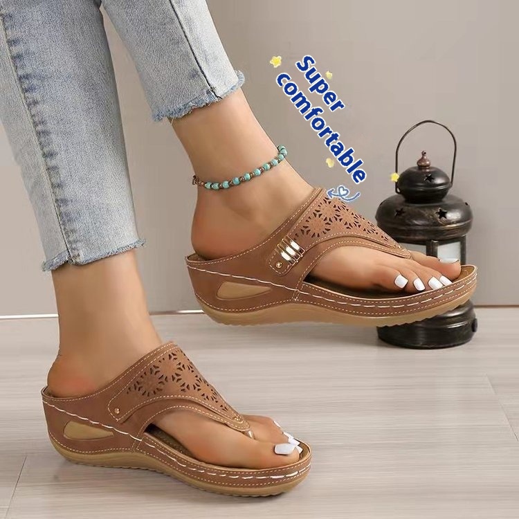 European And American Flip-flops Women's Non Slip Outdoor Wedge Flip-flops foto 2