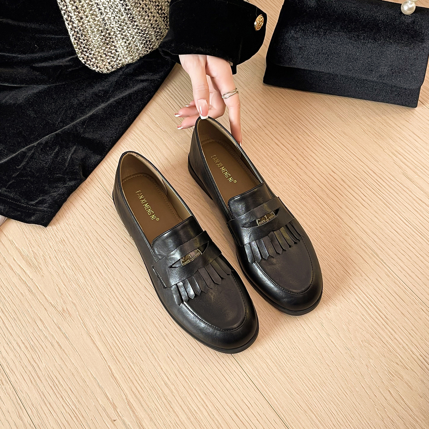 British Style Retro Round Toe Women's Loafers foto 4