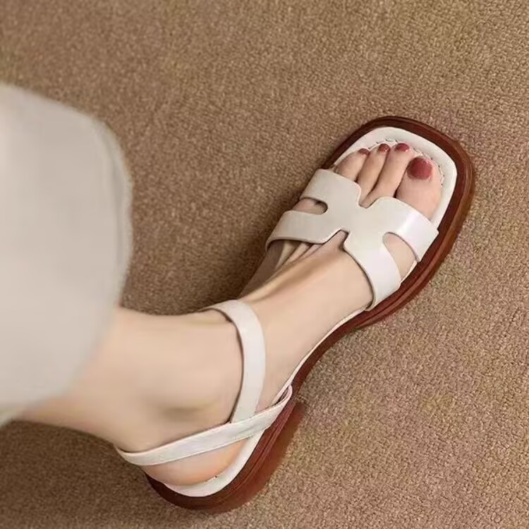 New Korean-style Versatile Flat Casual Sandals With A Single Strap foto 4
