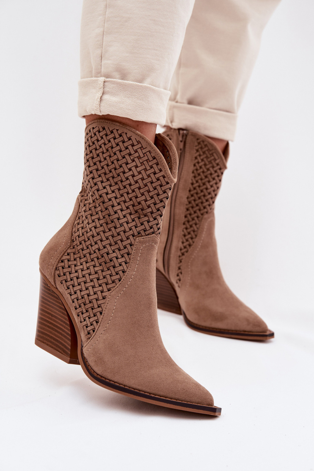 Laarsjes met hoge hak Step in style
