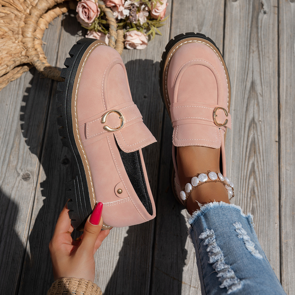 Buckle Thick Bottom Low Cut Round Head Pumps foto 2
