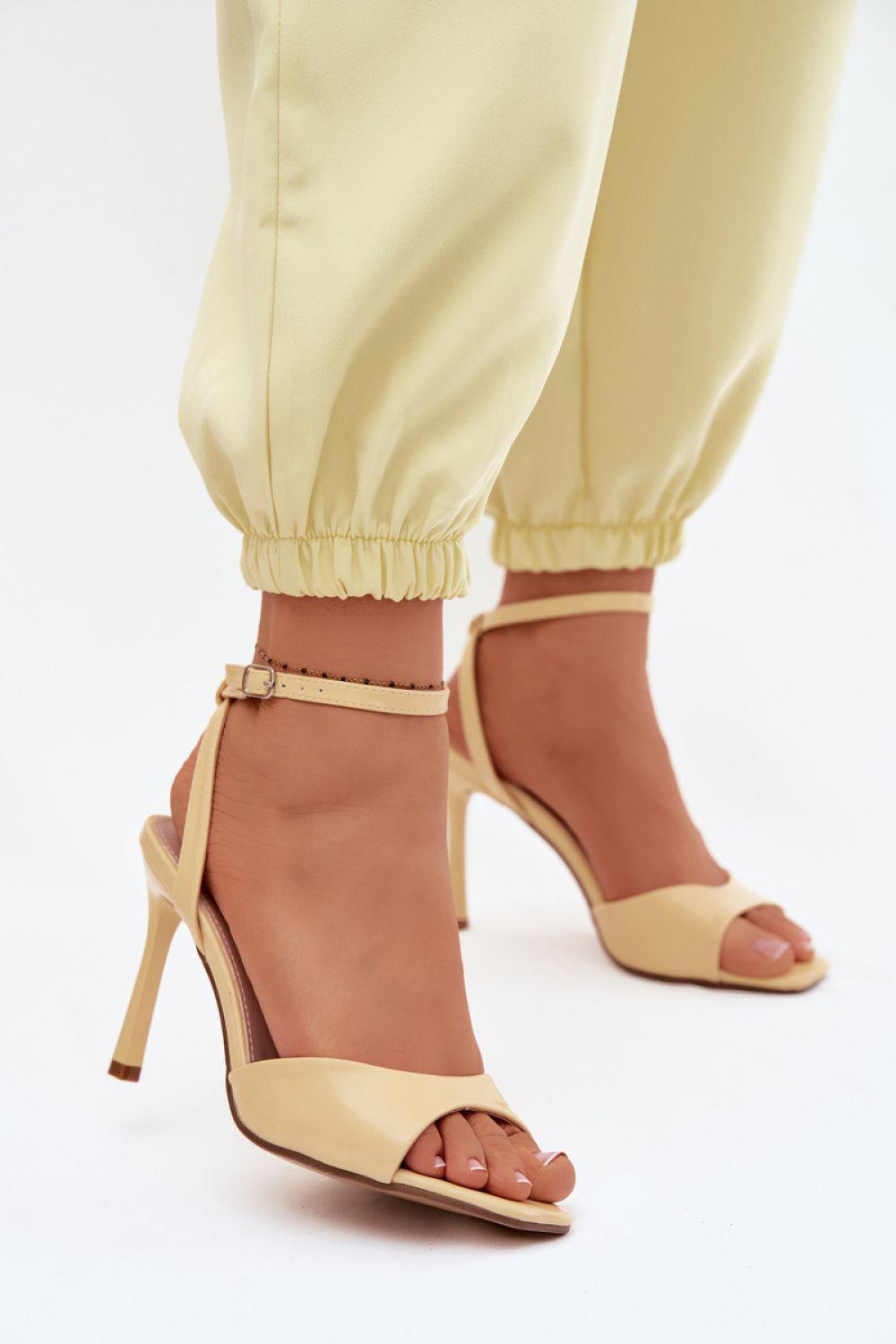 Sandalen op hak Step in style