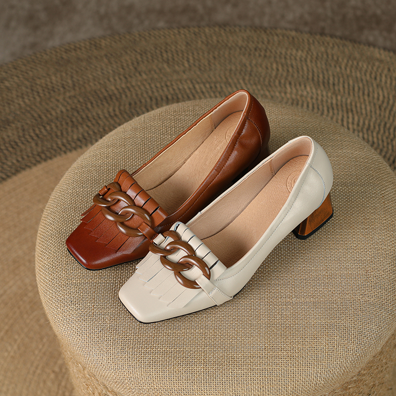 Women's Handmade Genuine Sheepskin Fringe Block Heel Pumps, Square-Toe Chain Loafer Style Shoes foto 3