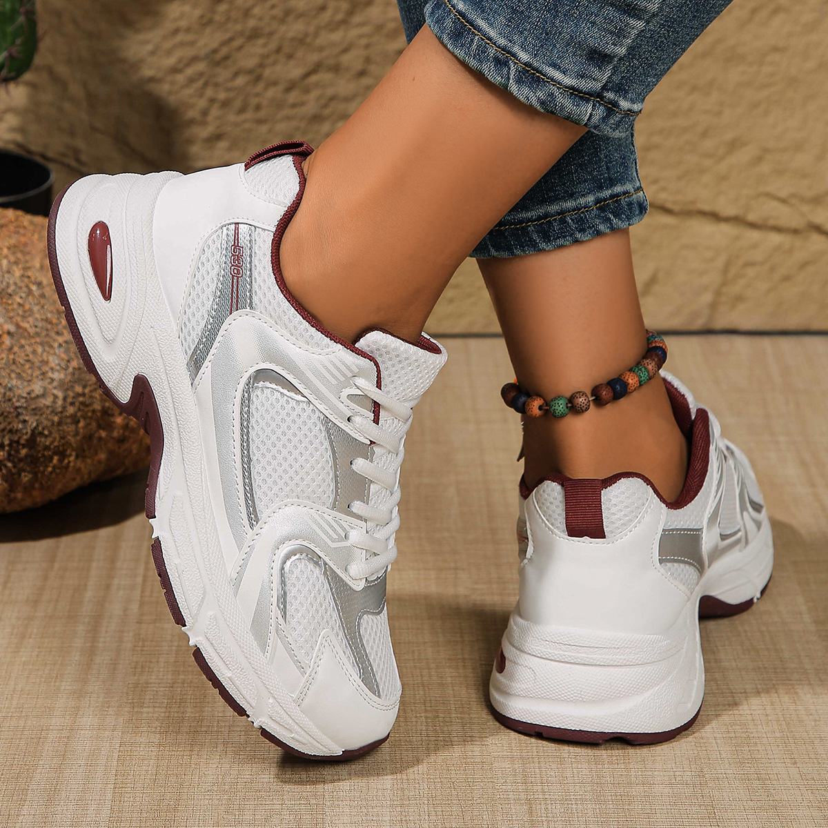Versatile Mesh Casual Sneakers For Women foto 3