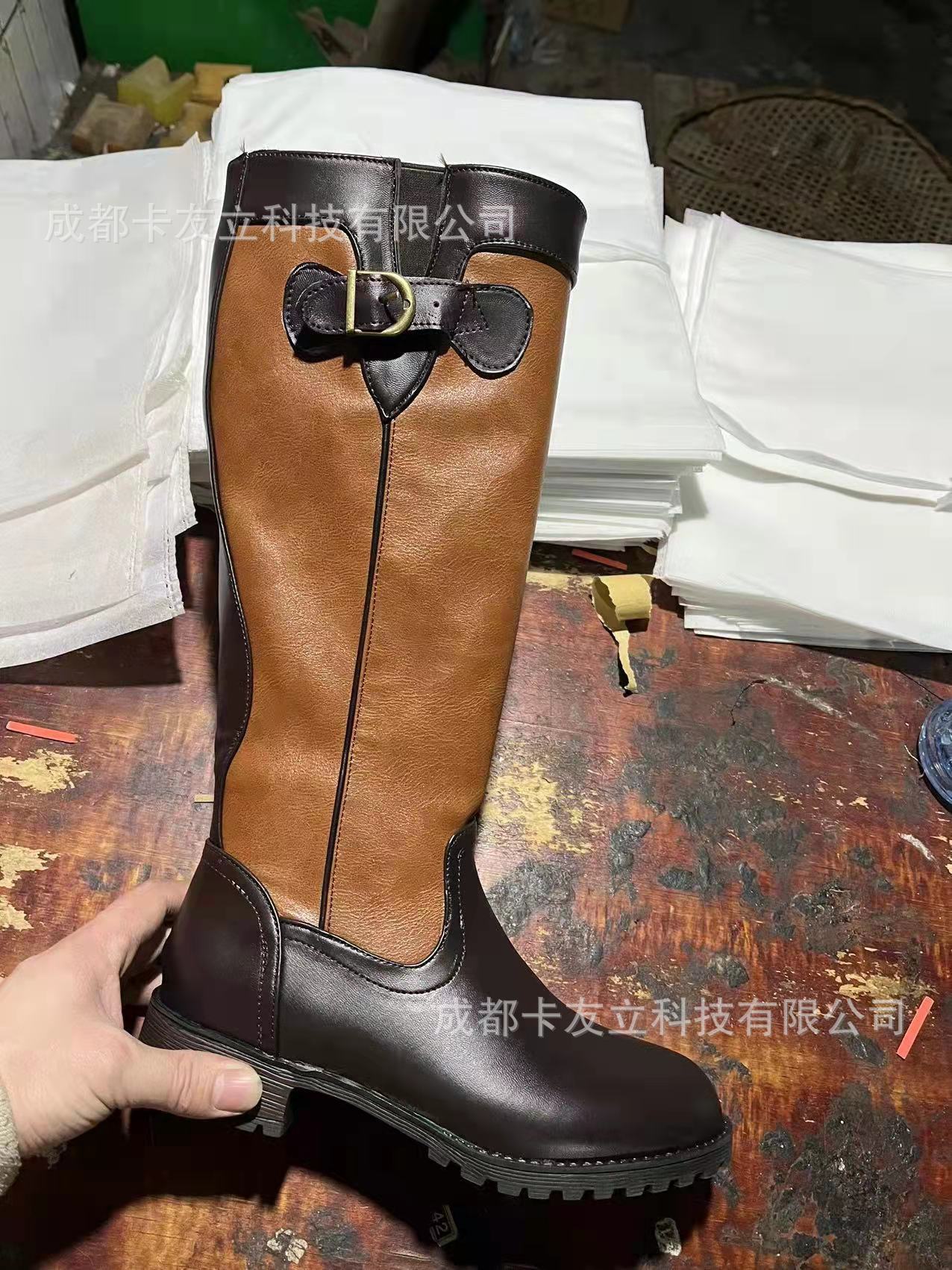 Leather Boots With A Round Toe Thick Sole And Belt Bucklewaterproof foto 4