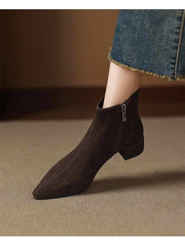 Low-heeled Cowhide Suede Women's Ankle Boots foto 3