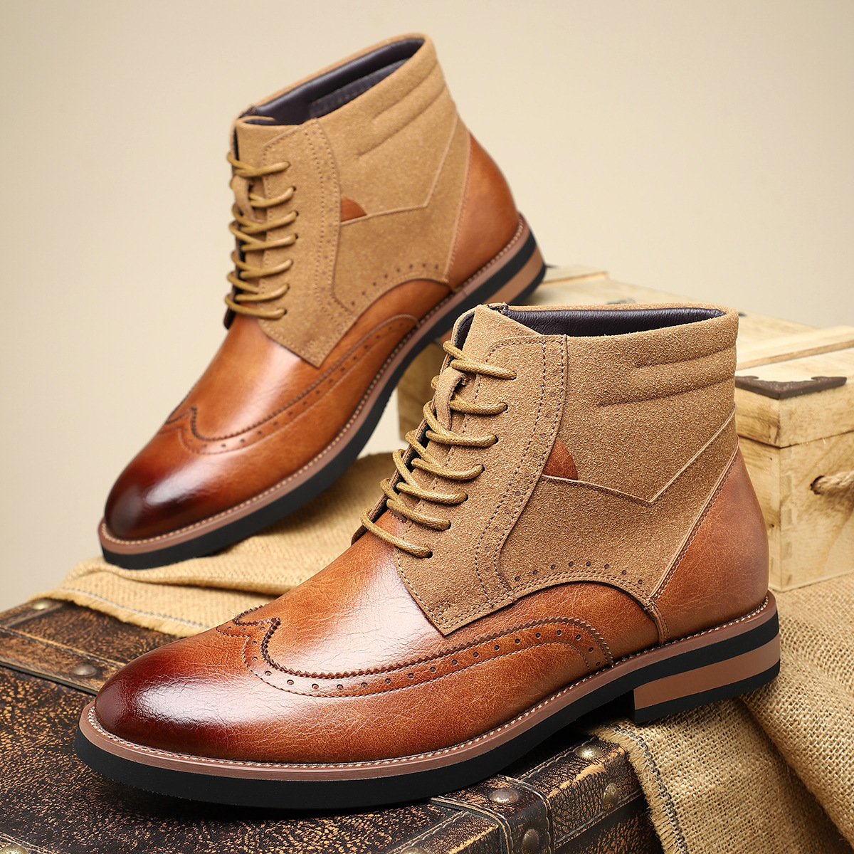 British Style Retro Martin Boots Mid-top Carved Men's foto 4