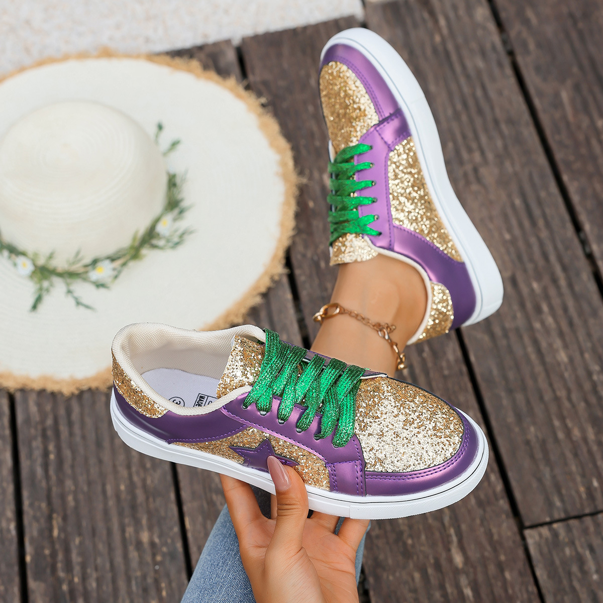 Stylish Flat Chunky-sole Low-top Shoes With Sequins And Lace-up Design foto 5