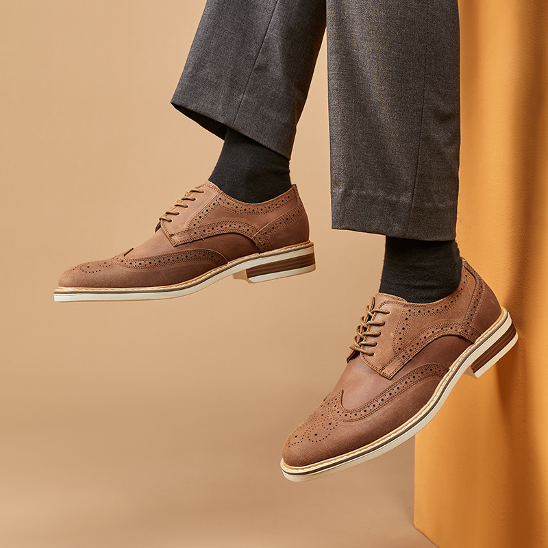 New Spring And Summer Genuine Leather Cow Suede Brogue Formal Business Men's Leather Shoes foto 3