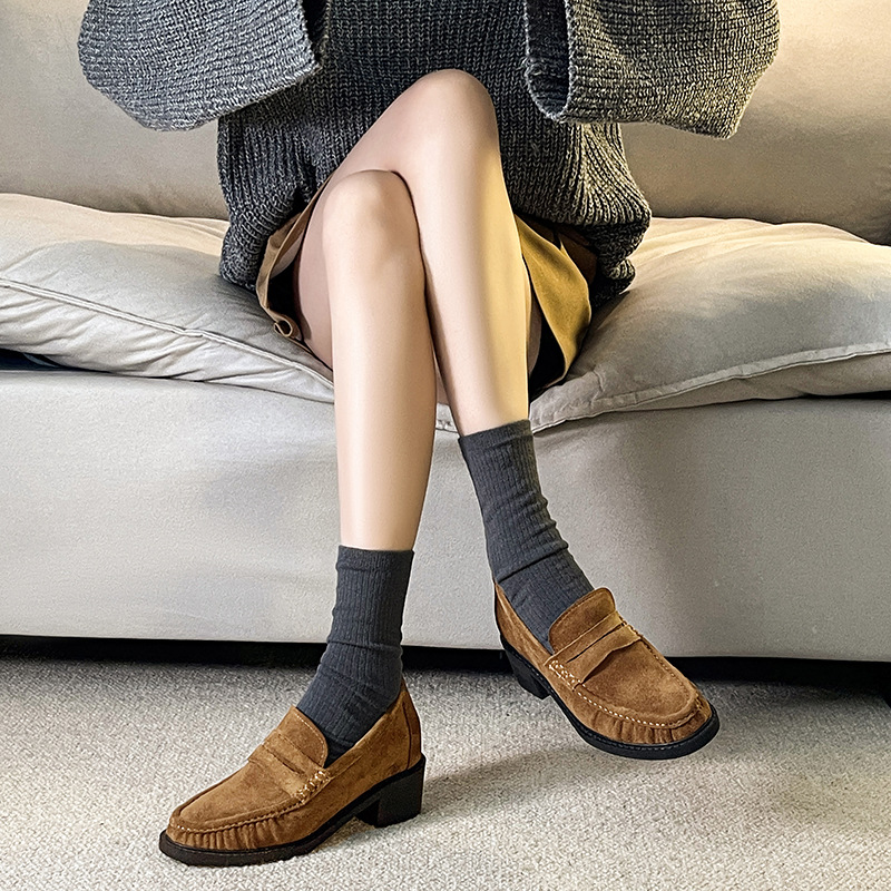 Vintage Crumpled Le Brown British Style Small Man Shoes With Hidden Heels foto 4