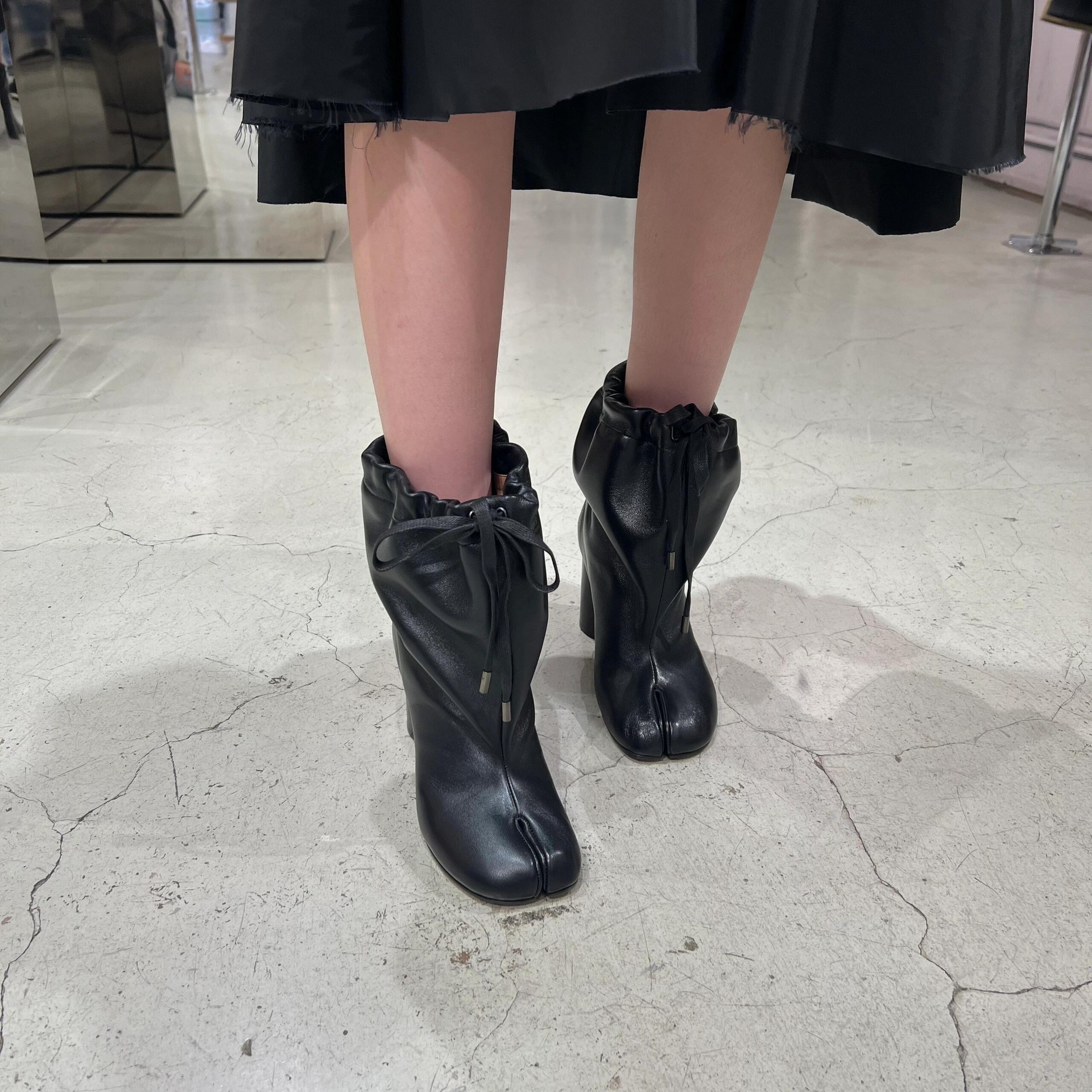 Wide-shaft Lace-up Split-toe Womens Leather Shoes foto 2