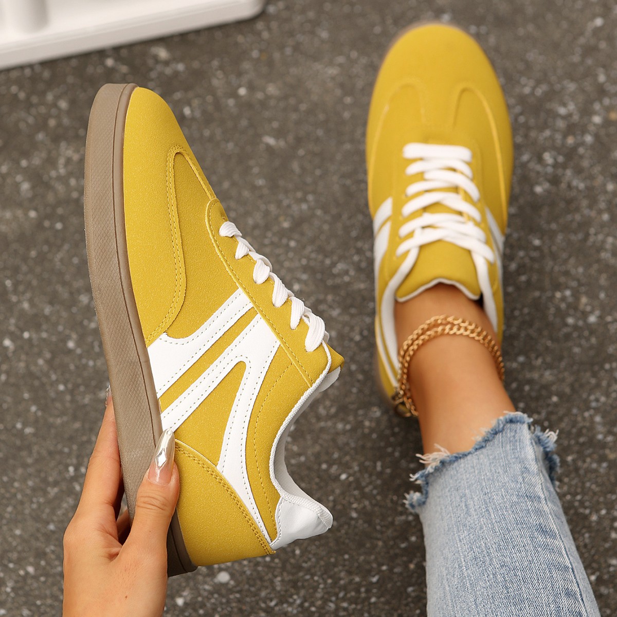 Womens Retro Casual Round-Toe Sports Running Flats foto 3