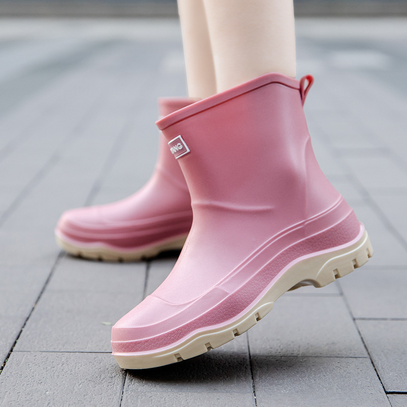 Female Short Non-slip Waterproof Rubber Shoes foto 2