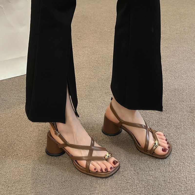 Women's Fashionable All-match Gentle Temperament Ankle-strap High Heel Sandals foto 4