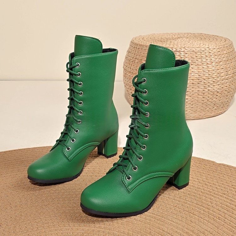 Womens Fashionable Block-heeled Lace-up Boots In Large Sizes foto 3