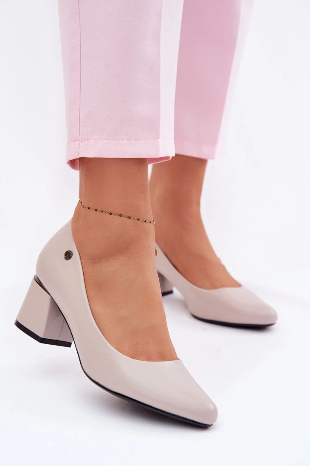Pumps met dikke hak Step in style foto 3