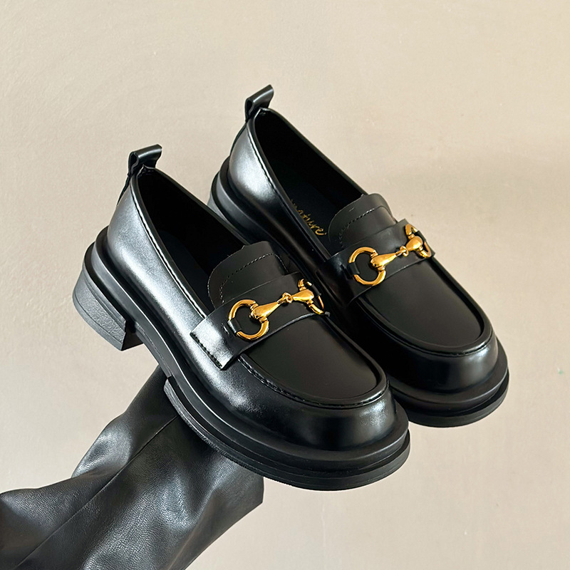 One Pedal Loafer Metal Buckle All-match Soft Thin Shoes foto 4