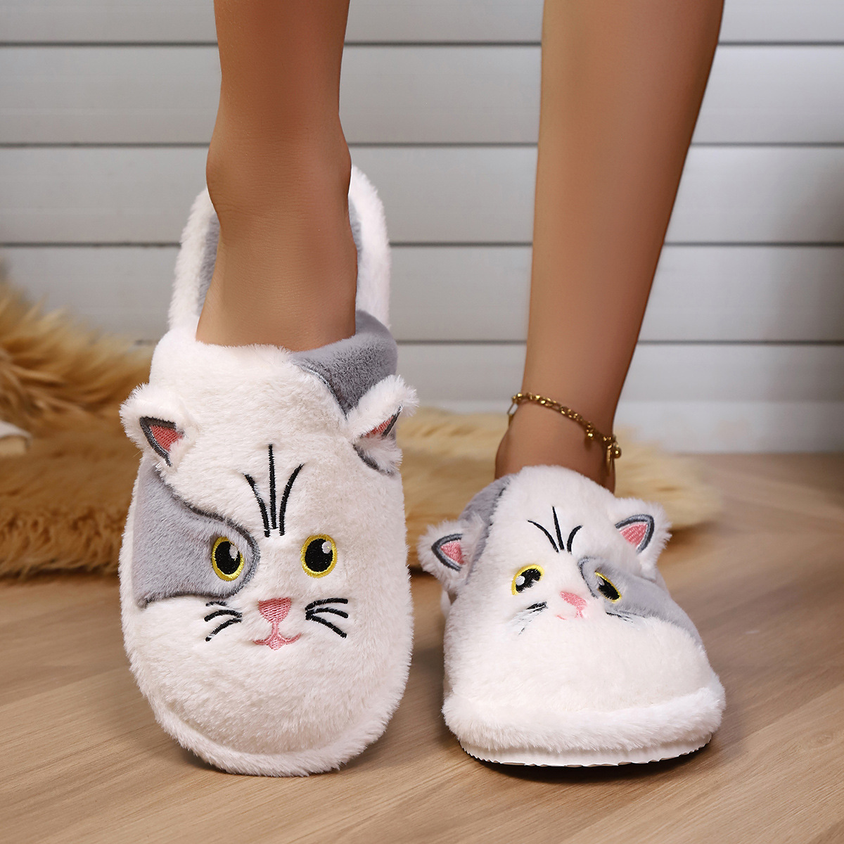 Women's Cotton Slippers Minimalist Design Winter Cartoon Pattern foto 2