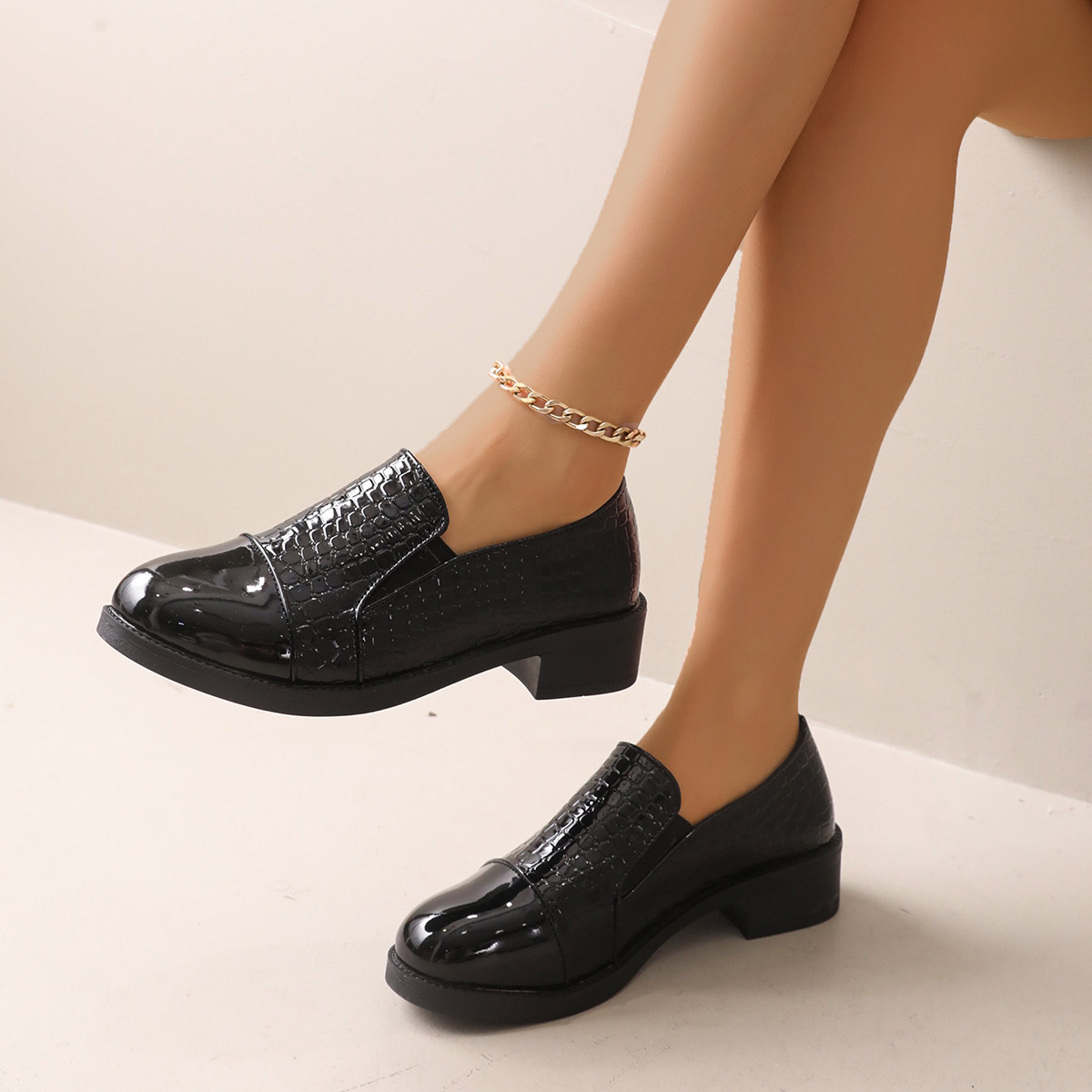 Stylish Cracked-surface Versatile Leather Shoes For Workwear foto 5